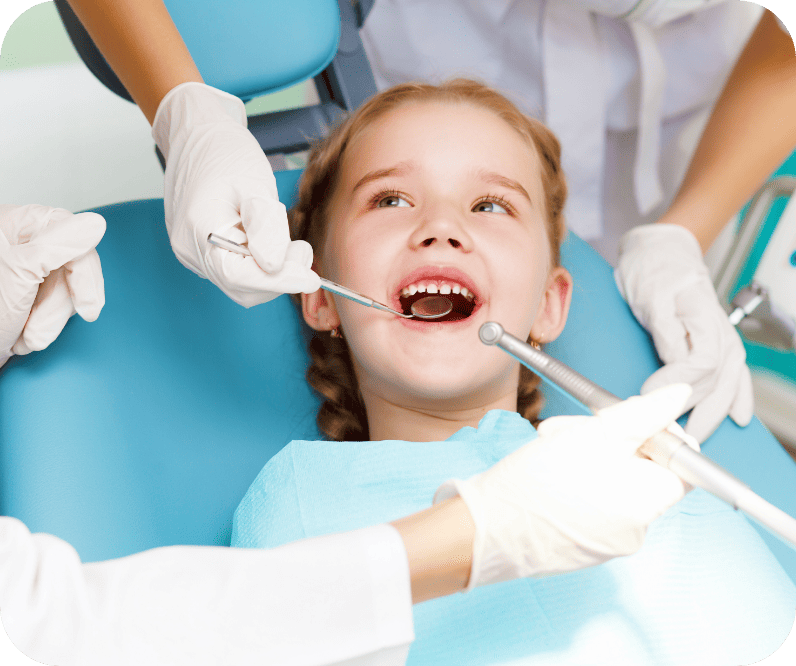 Dentist Checking Little Girl's Teeth | Solomon Kids Dentistry in Carnes & Knightsville, SC